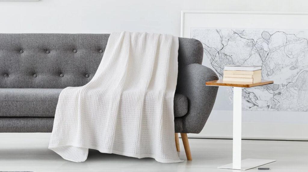 lightweight cotton blankets
